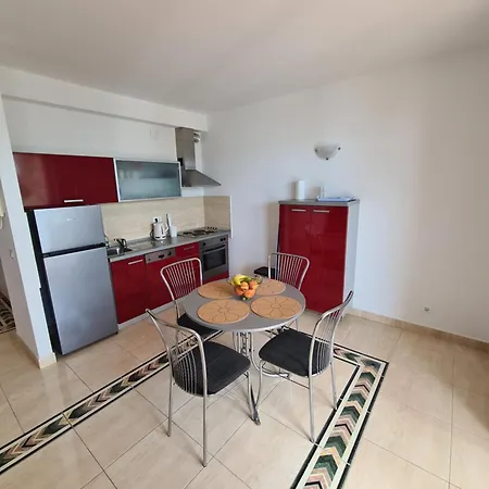 Lea Apartment