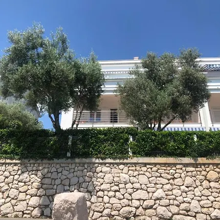 Lea Apartman *